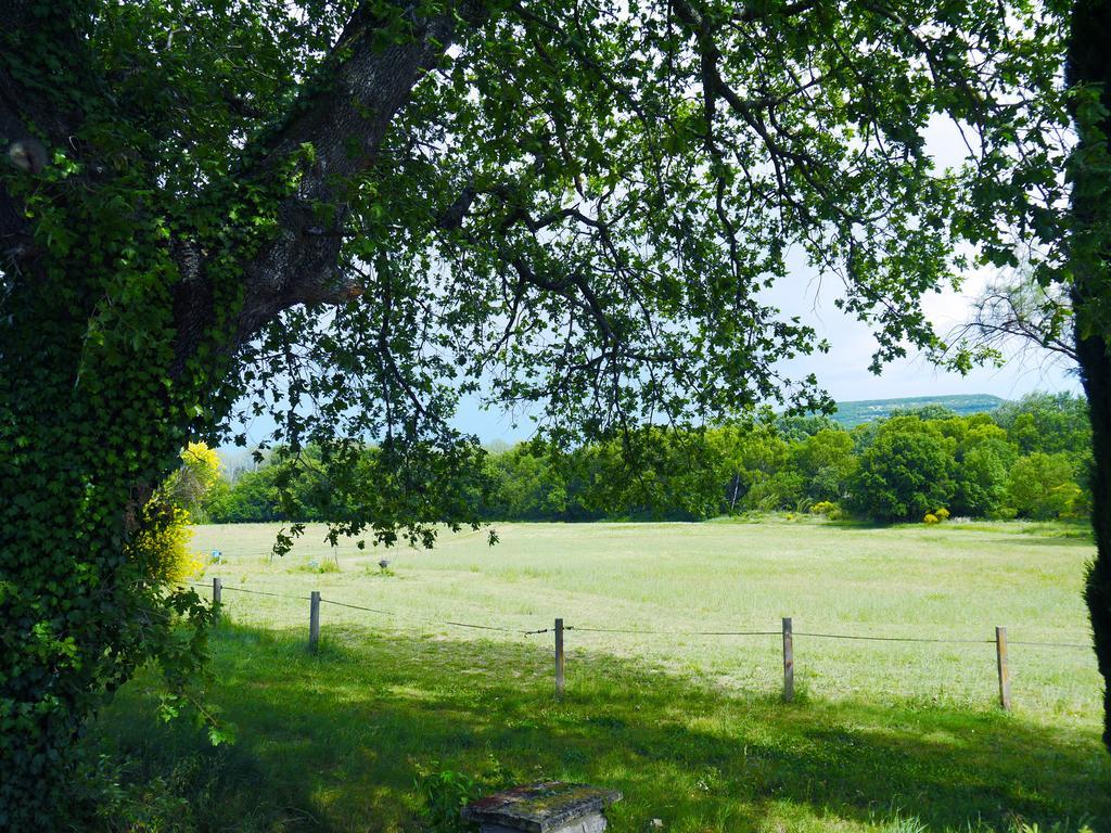 Gites De La Croix Du Gres (Adults Only) Valaurie Buitenkant foto